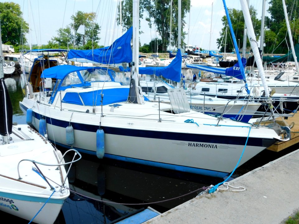 Tanzer 10.5 sailboat Harmonia 1949
