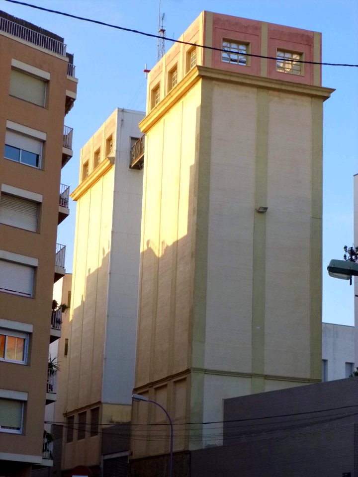 Tarrasa - Escola Superior de Cinema i Audiovisuals de Catalunya (ESCAC) 4