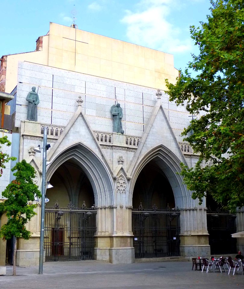 Tarrasa - Catedral, exterior 01