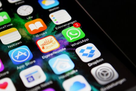 Phone homescreen apps