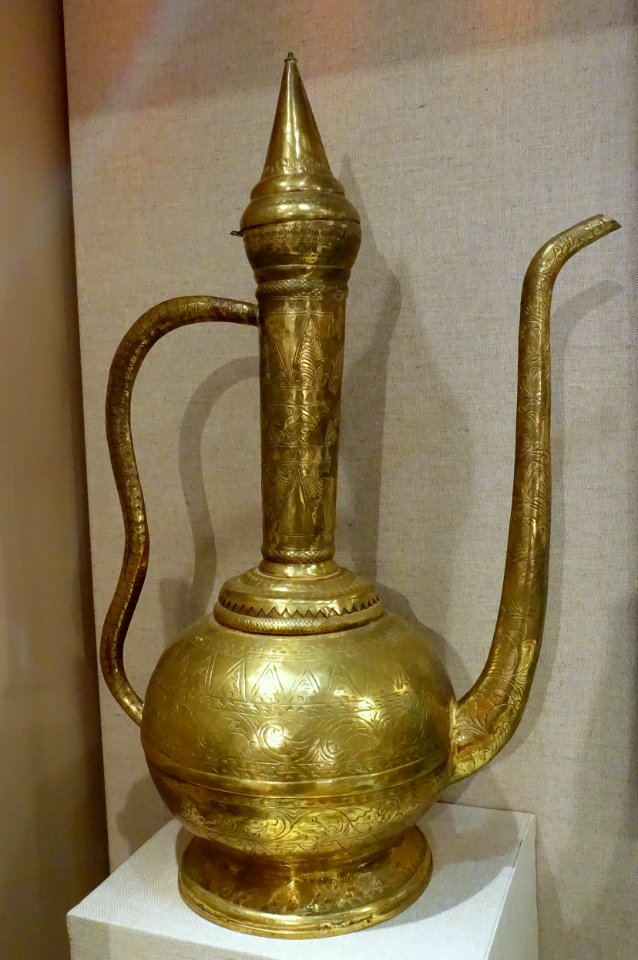 Teapot-shaped ewer, Mindanao, Philippines, c. 1800 AD, brass, copper - Spurlock Museum, UIUC - DSC06011
