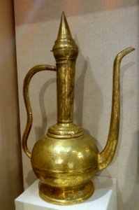 Teapot-shaped ewer, Mindanao, Philippines, c. 1800 AD, brass, copper - Spurlock Museum, UIUC - DSC06011