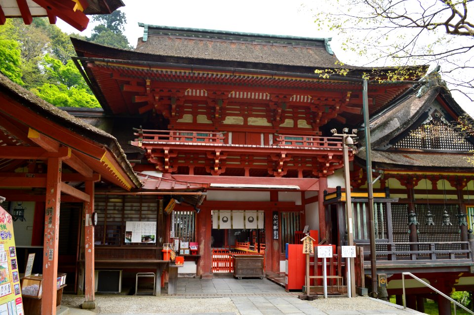 Tanzan-jinja, roumon-2