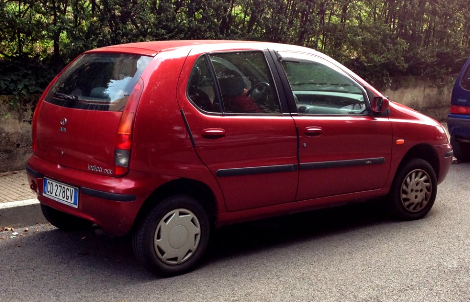 Tata Indica DLX rear