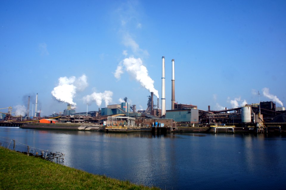 Tata steel hoogovens IJmuiden, pic1