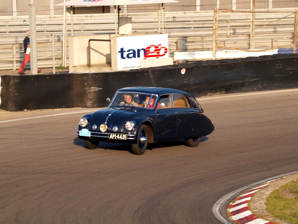 Tatra 77A dutch licence registration AM-44-01 pic11