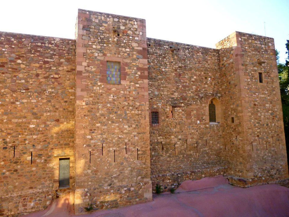 Tarrasa - Castillo Cartuja de Vallparadís 1 (sección del Museo de Tarrasa) 3