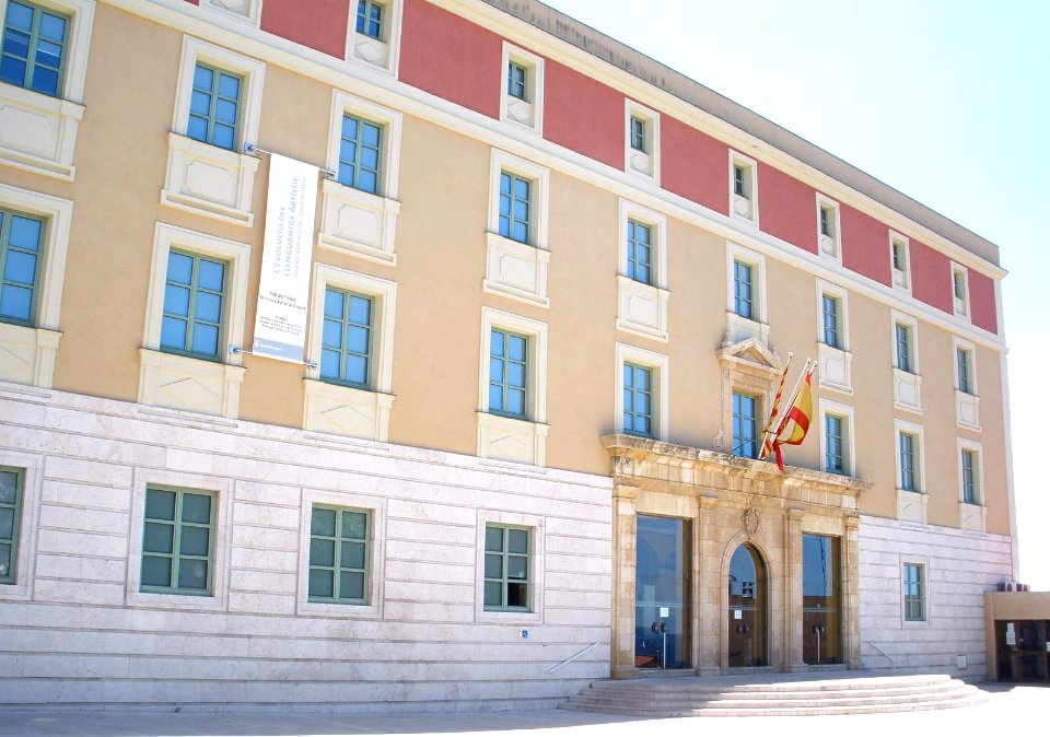 Tarragona - Diputación Provincial (Casa de Beneficencia, ex Convento de la Merced) 3