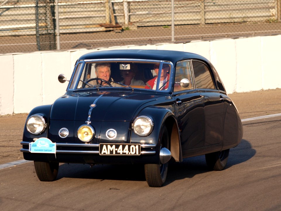 Tatra 77A dutch licence registration AM-44-01 pic13