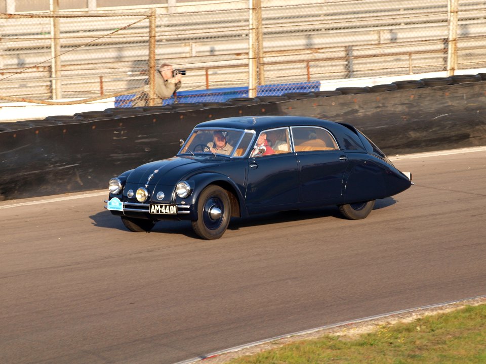 Tatra 77A dutch licence registration AM-44-01 pic08