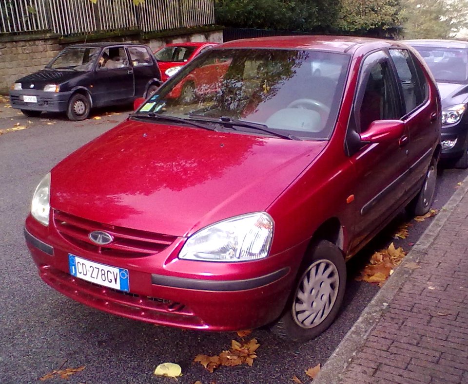 Tata Indica red in Avellino