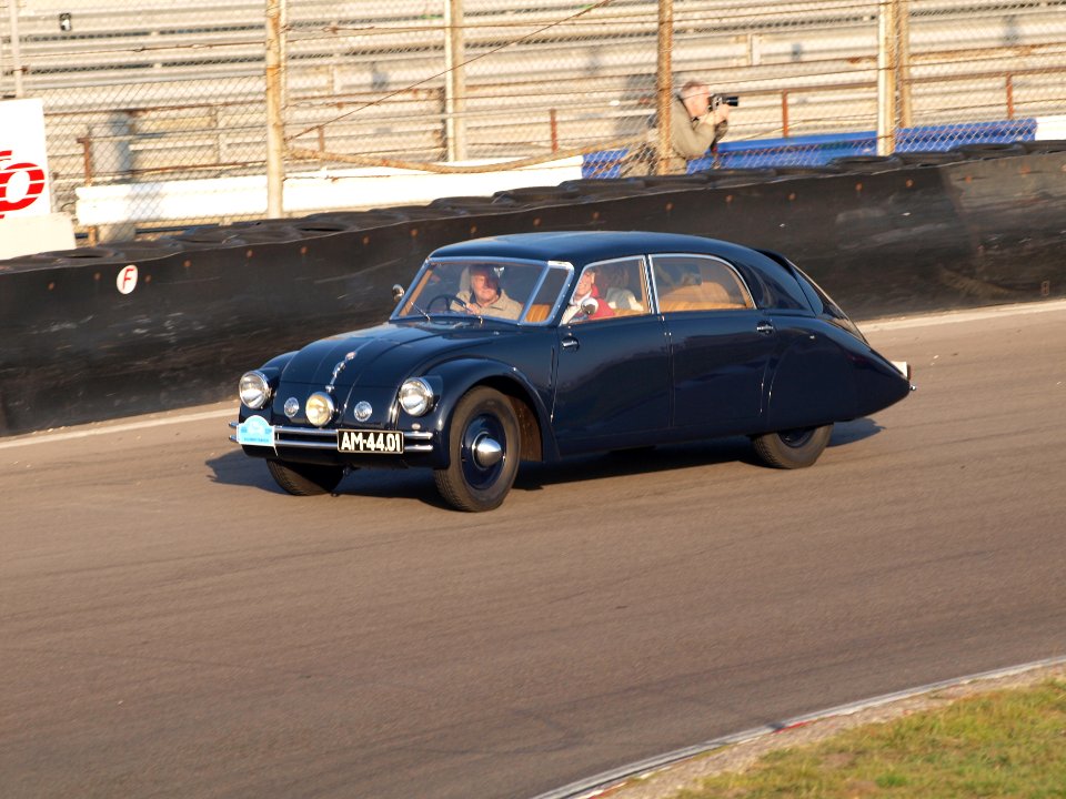 Tatra 77A dutch licence registration AM-44-01 pic09