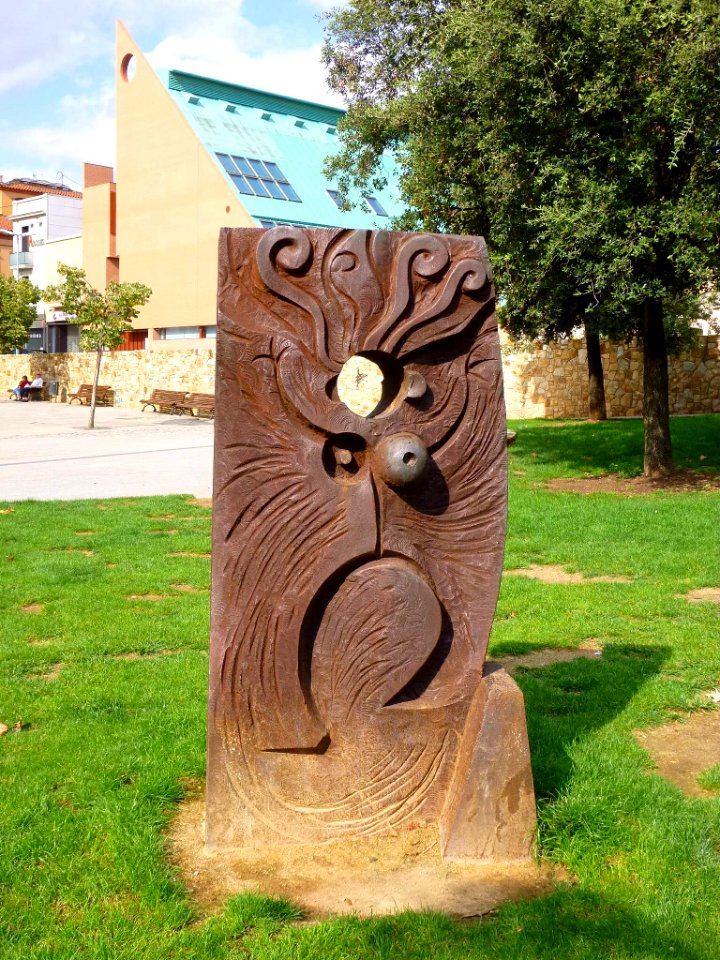 Tarrasa - escultura 01