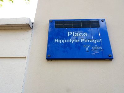 Tassin-la-Demi-Lune - Place Hippolyte Péragut - Plaque