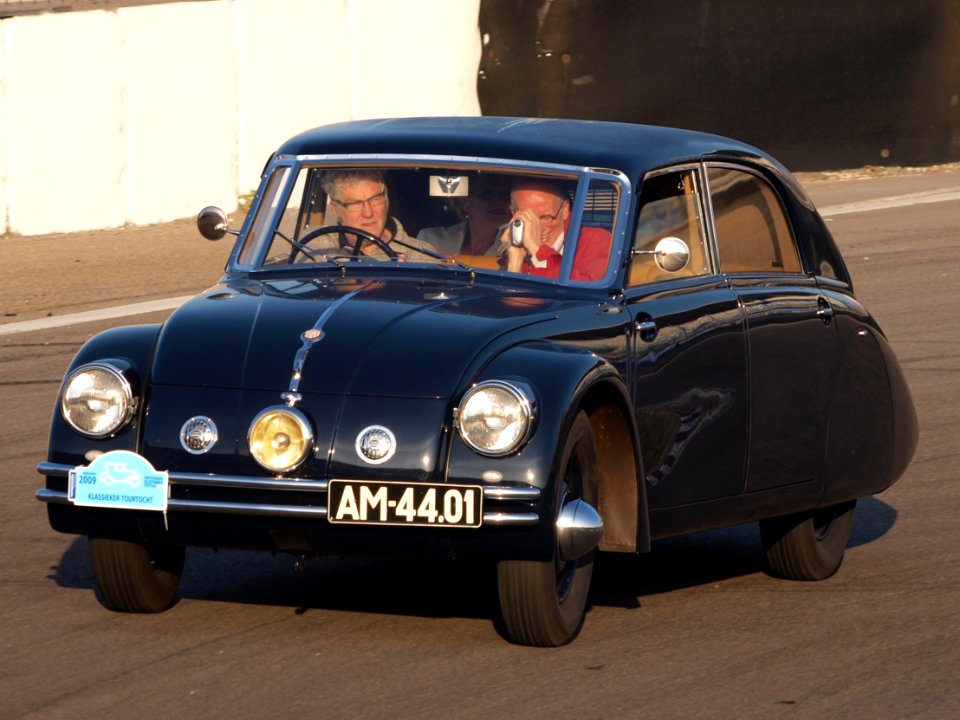 Tatra 77A dutch licence registration AM-44-01 pic12