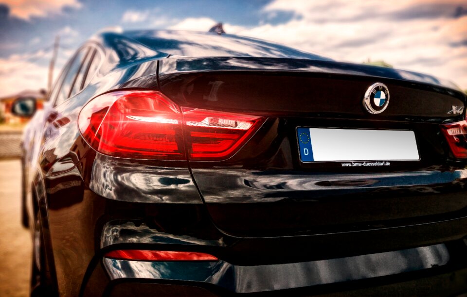 Automotive moto reflector