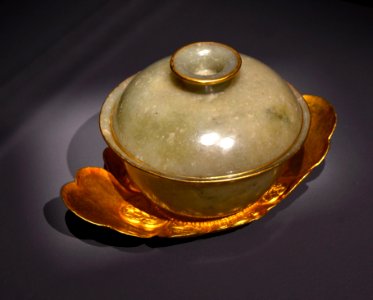 Tasse et présentoir Dynastie Qing Fontainebleau 30122016