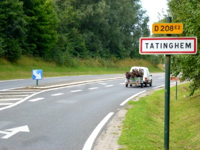 Tatinghem (Pas-de-Calais, Fr) city limit sign