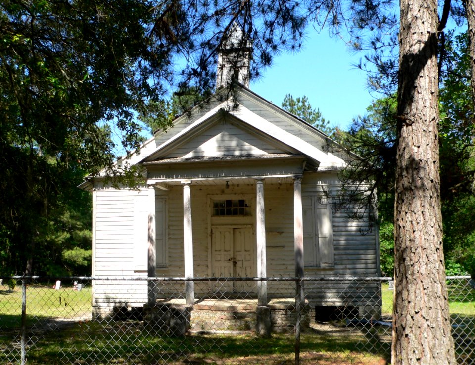 Taveau Church 1
