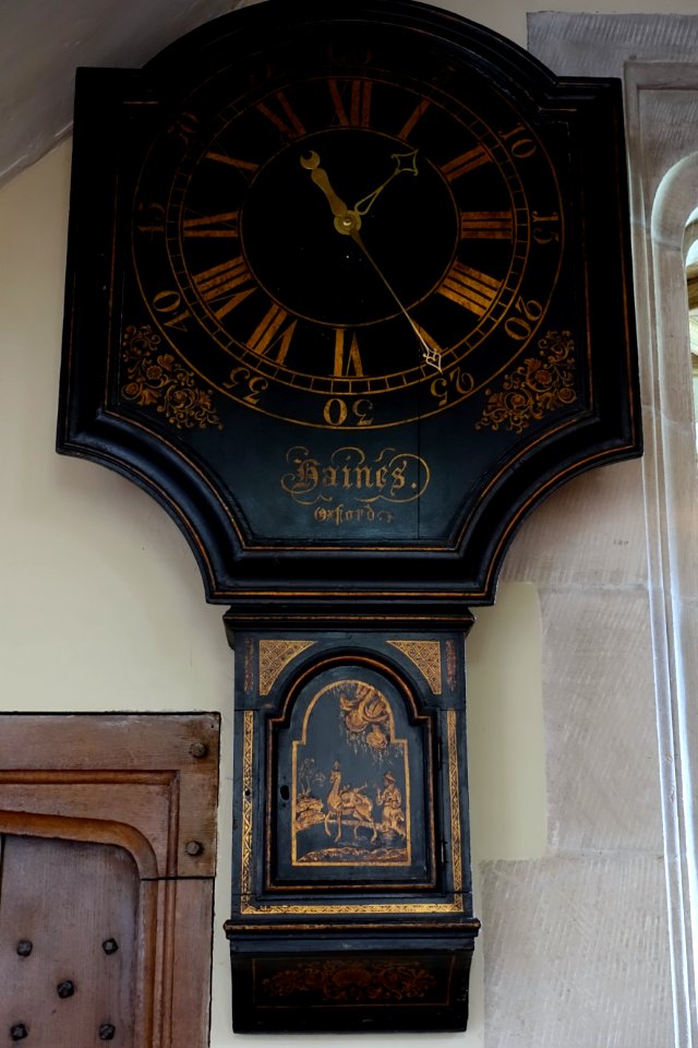 Tavern Clock, Robert Haines of Oxford, 1770, wood, lacquer, metal - Packwood House - Warwickshire, England - DSC08892