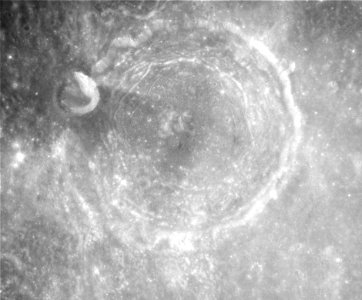 Taruntius crater AS15-M-2123