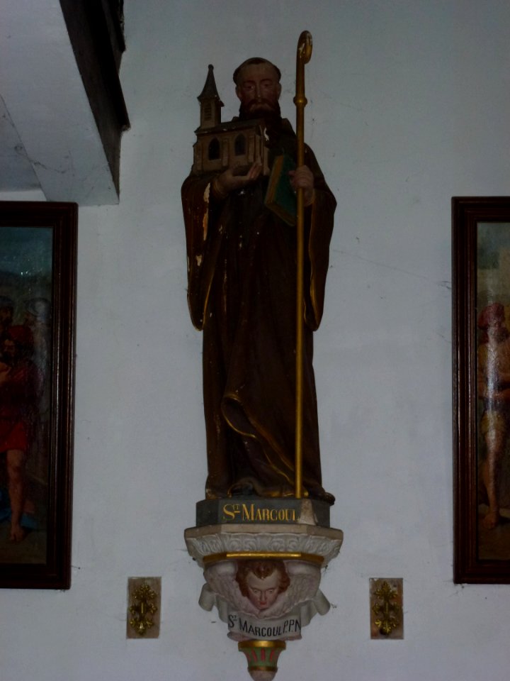 Tarzy (Ardennes) église, statue 05