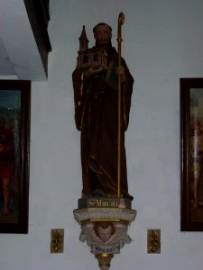 Tarzy (Ardennes) église, statue 05
