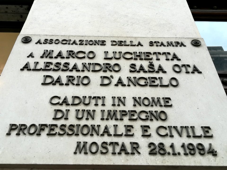Targa commemorativa Trieste 02
