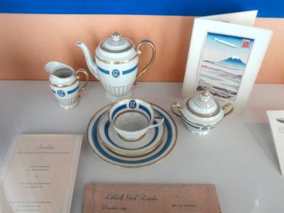Tea set - Zeppelin Museum Friedrichshafen - DSC06859