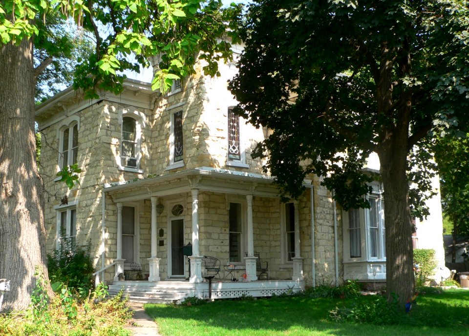 Taylor-Kessel house from SW 1