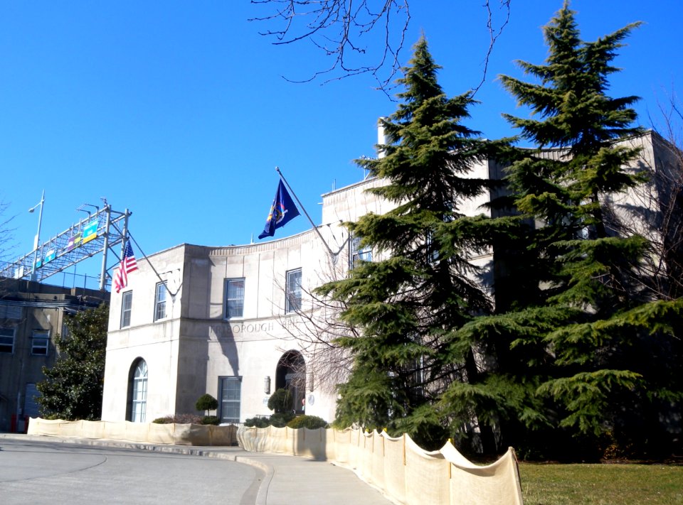 TBB HQ sunny Feb AM jeh
