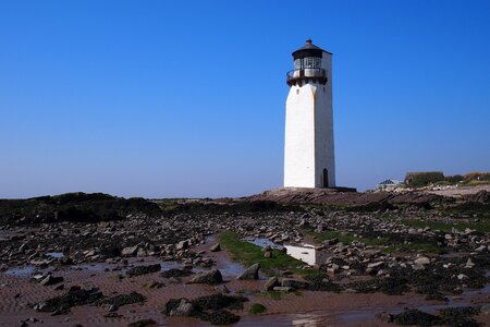 Nautical navigation tower