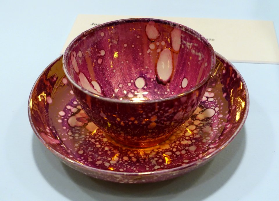 Tea cup with imitation marble effect, Staffordshire, England, 18th century, earthenware with pink spatter lustre - Krannert Art Museum, UIUC - DSC06590