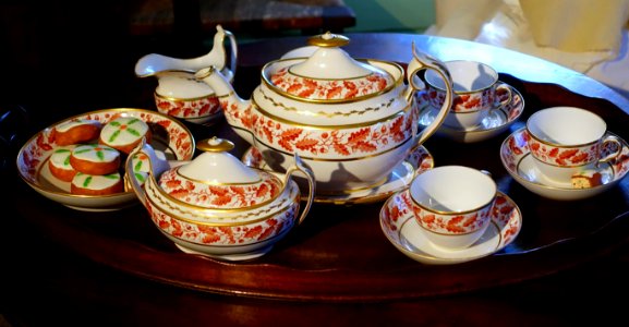 Tea service, Barr, Flight and Barr, Worcester, England, c. 1808, porcelain - Concord Museum - Concord, MA - DSC05707