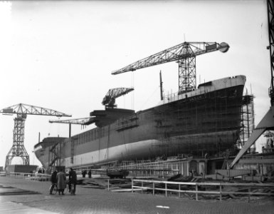 Tankschip Vassim op helling NDSM, Bestanddeelnr 906-9349