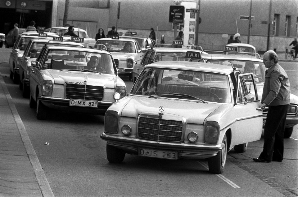 Taxi's, Bestanddeelnr 926-9981