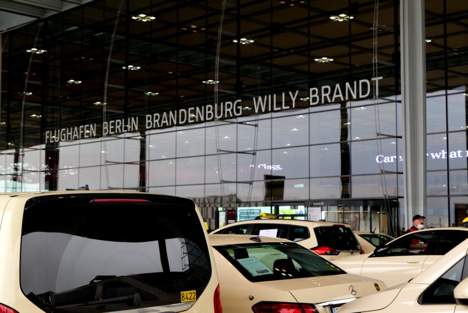 Taxi protest at BER opening 2020-10-31 09