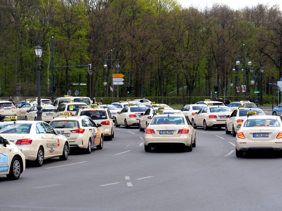 Taxi protest in Berlin 10-04-2019 03