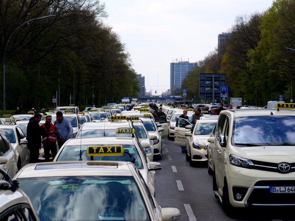Taxi protest in Berlin 10-04-2019 04