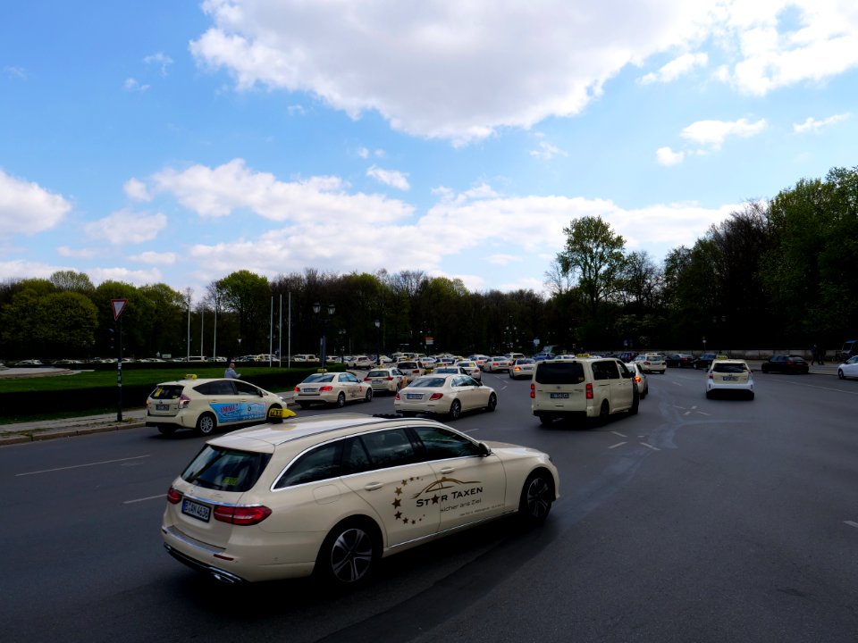 Taxi protest in Berlin 10-04-2019 02
