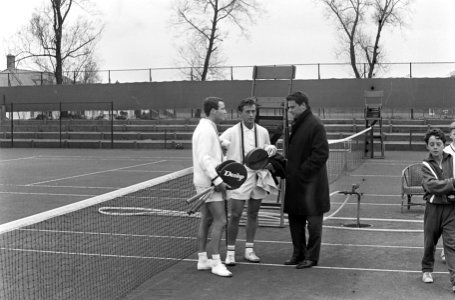 Tennis, Davis Cupploegen Nederland en Rhodesie in tennispark Klein Zwitserland t, Bestanddeelnr 917-6847