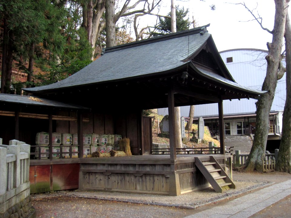 Tenaga-jinja kaguraden