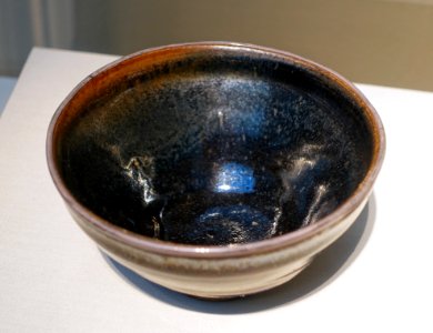 Tenmoku teabowl, haikatsugi type, China, Chayang kilns, Southern Song or Yuan dynasty, 13th-14th century AD, stoneware, wood-ash and iron glazes - Freer Gallery of Art - DSC04744
