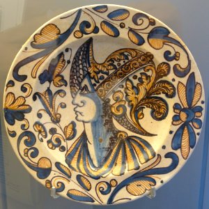 Talavera plate, ceramic - Museo Nacional de Artes Decorativas - Madrid, Spain - DSC08079