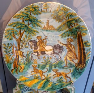 Talavera plate with hunting scene, ceramic - Museo Nacional de Artes Decorativas - Madrid, Spain - DSC08110