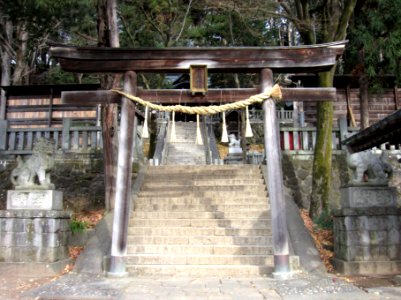 Tenaga-jinja torii