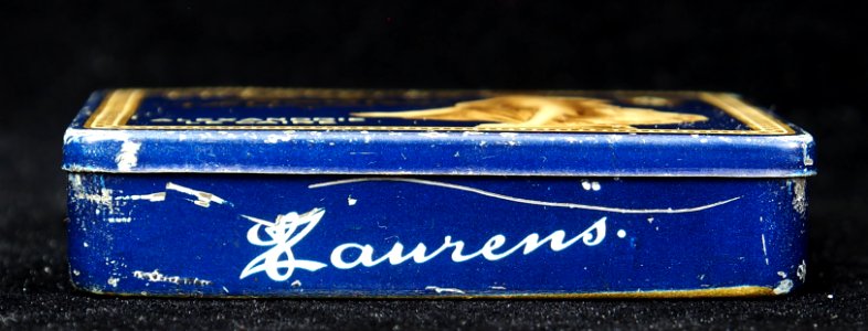 Tanagra, Ed Laurens cigarettes tin, foto4