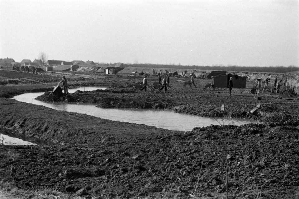 Ten zuiden van de Linge, Bestanddeelnr 170-1147