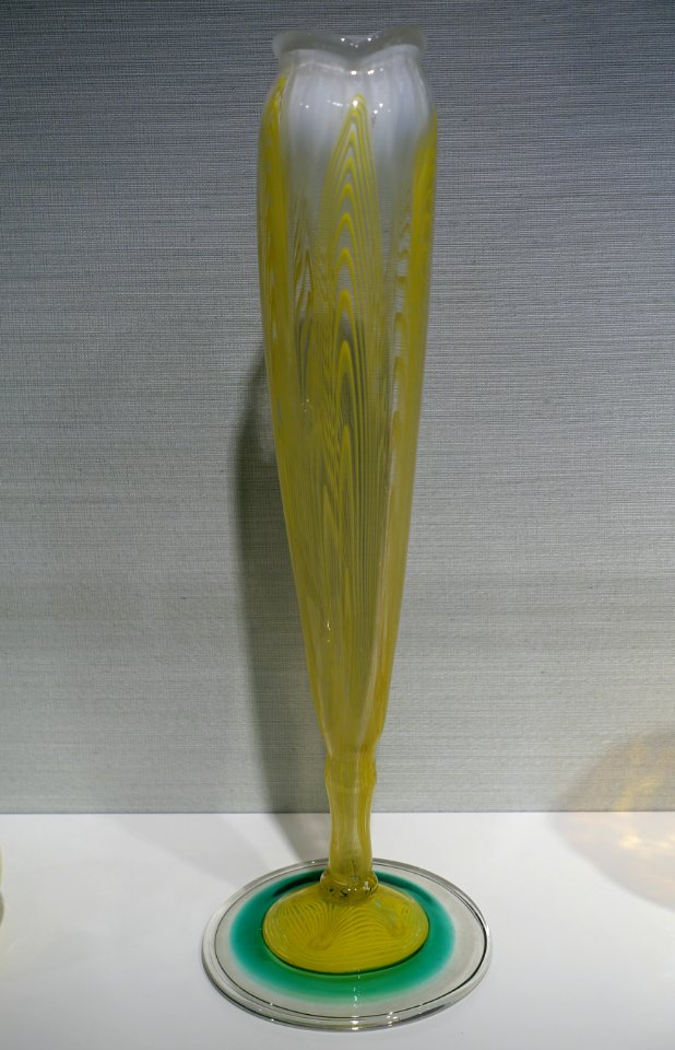 Tall vase, Hutte Graf Harrach, Neuwelt Bohmen and Vienna, c. 1898, glass - Hessisches Landesmuseum Darmstadt - Darmstadt, Germany - DSC00848
