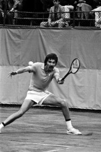 Tennistoernooi Melkhuisje, Rolf Thung in aktie, Bestanddeelnr 928-6912